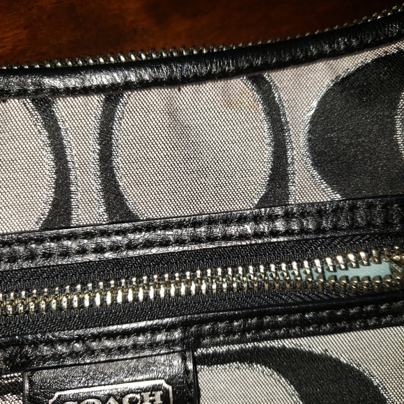 ❤️SOLD!❤️Coach shoulder purse !!! - Picture 7 of 12